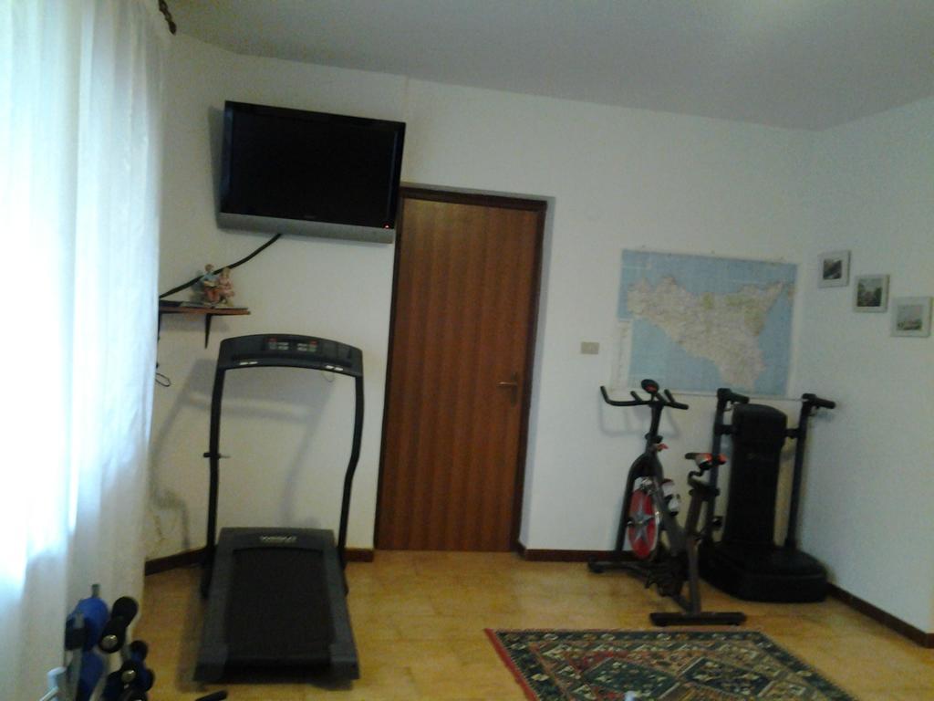 B&B Da Pietro Calascibetta Exterior photo