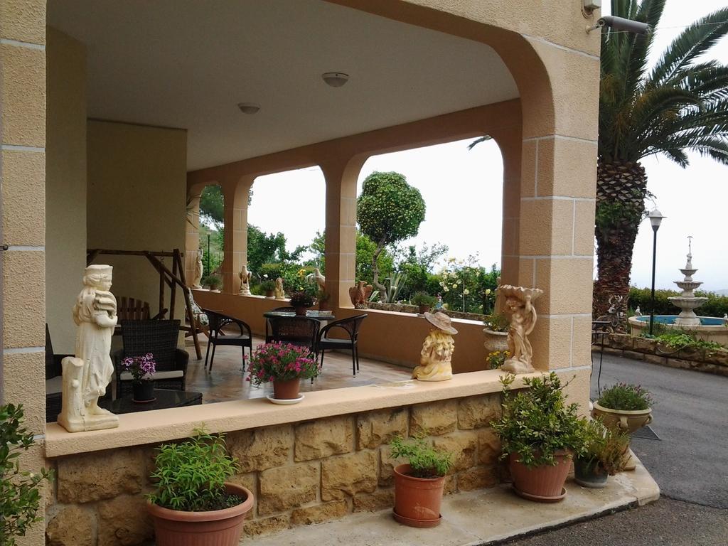 B&B Da Pietro Calascibetta Exterior photo